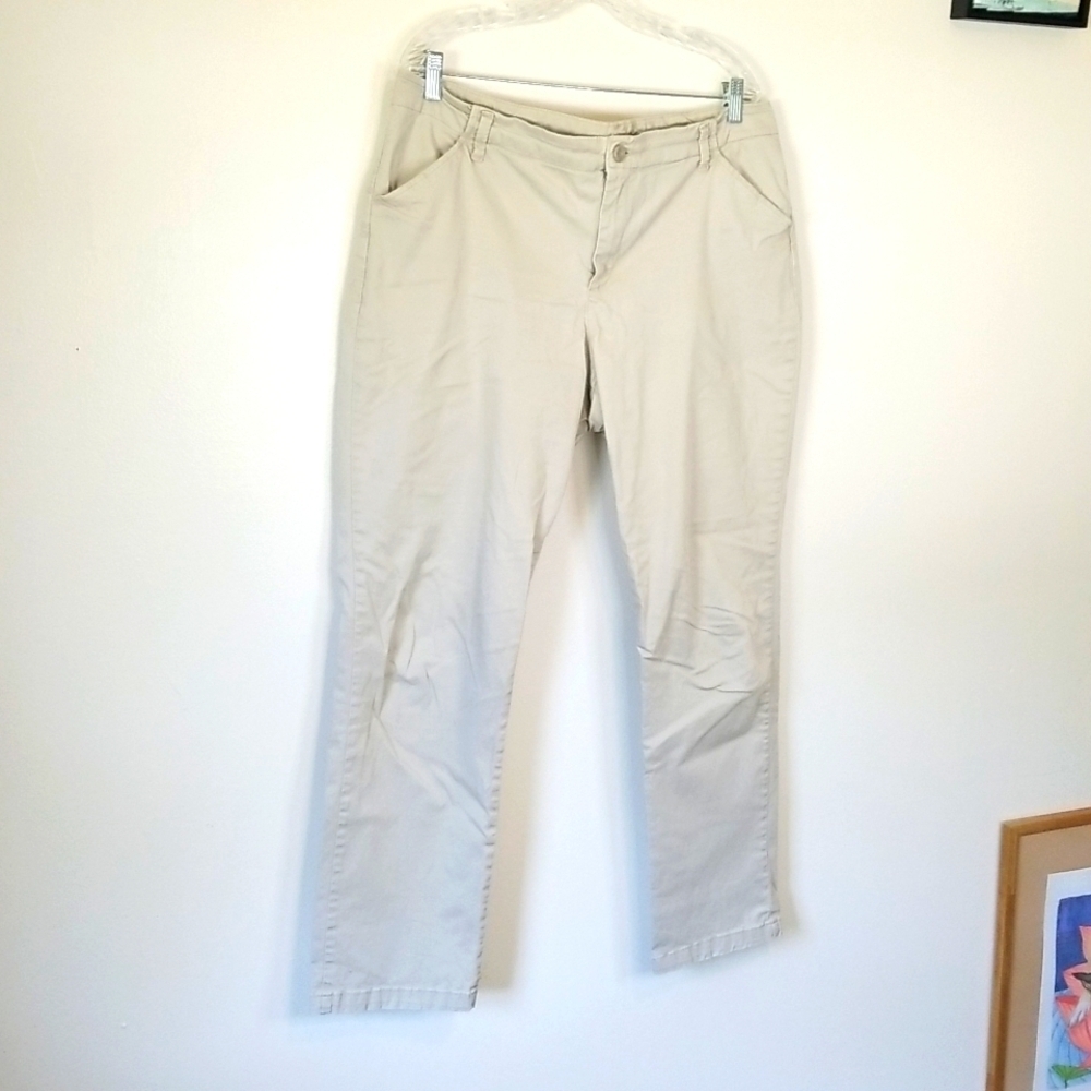Lee Women's Chino Pants Slim Straight Leg Khaki Size 16 Long